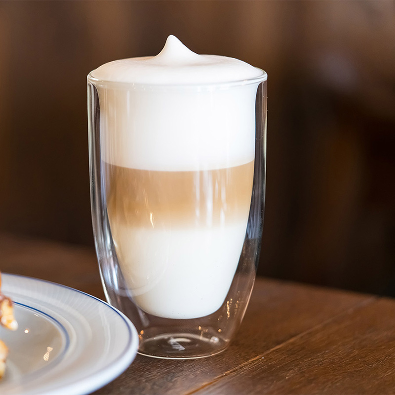 Szklanka termiczna Amo 350ml Vialli Design na latte